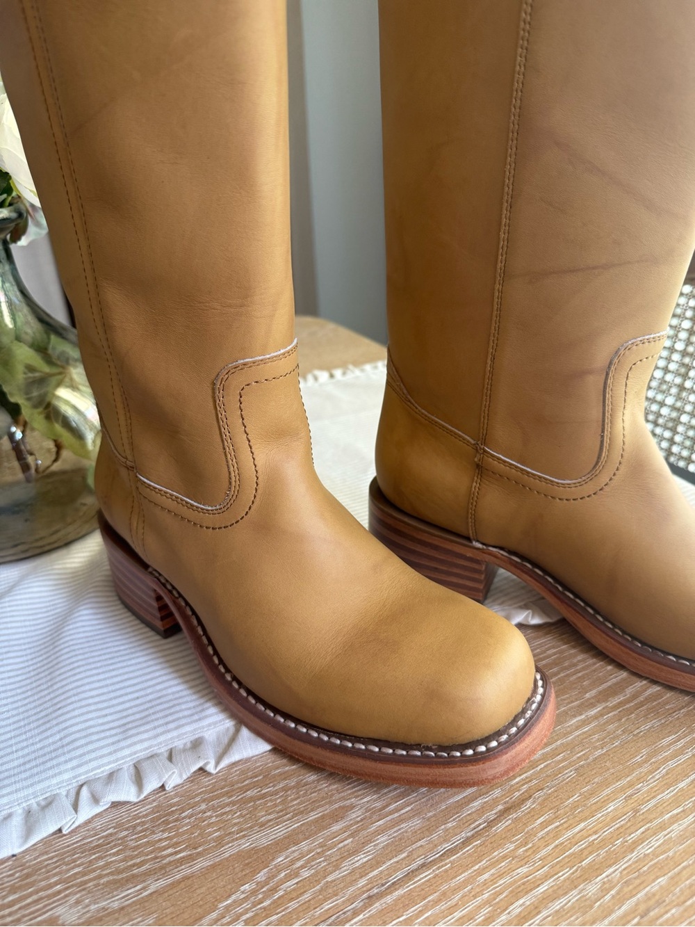 Frye Campus 14L Boots – Banana Yellow Leather – Size 8 - Picture 7 of 9